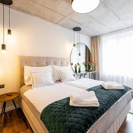 H75 Apartments Kosice Centre Exterior photo