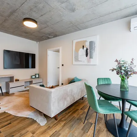 H75 Apartments Kosice Centre Exterior photo