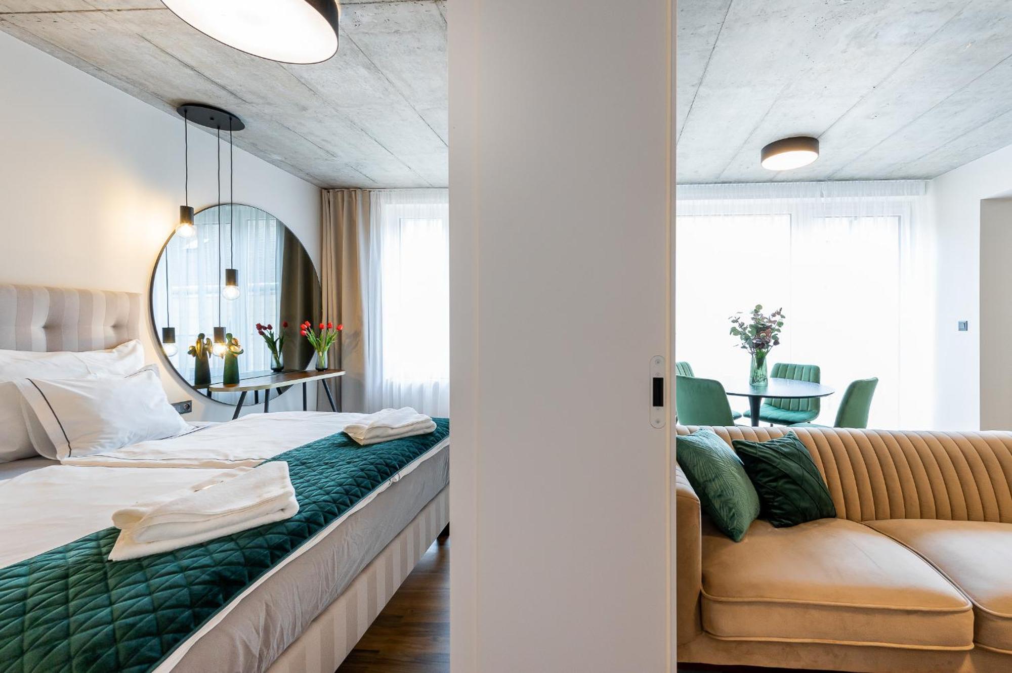 H75 Centre Apartmán