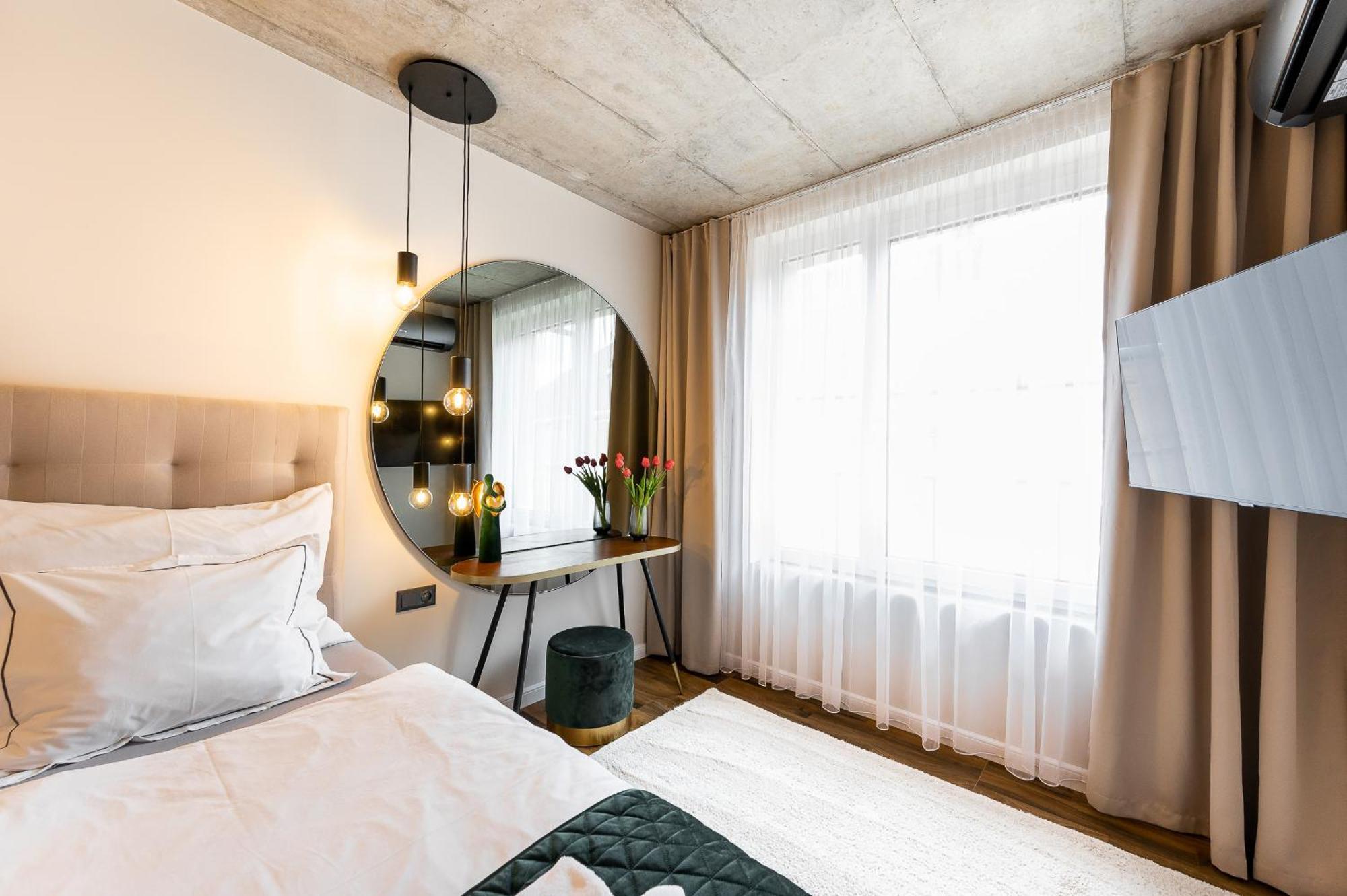 H75 Centre Apartmán